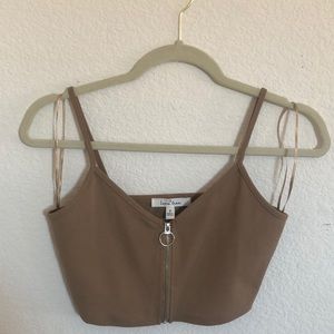 Tan Zipper Crop